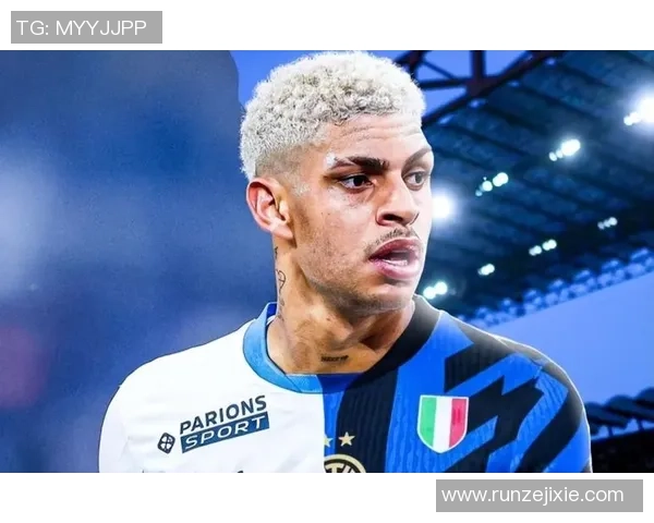 全球十大顶级锋卫足球球星盘点：技术、速度与破门能力的完美结合